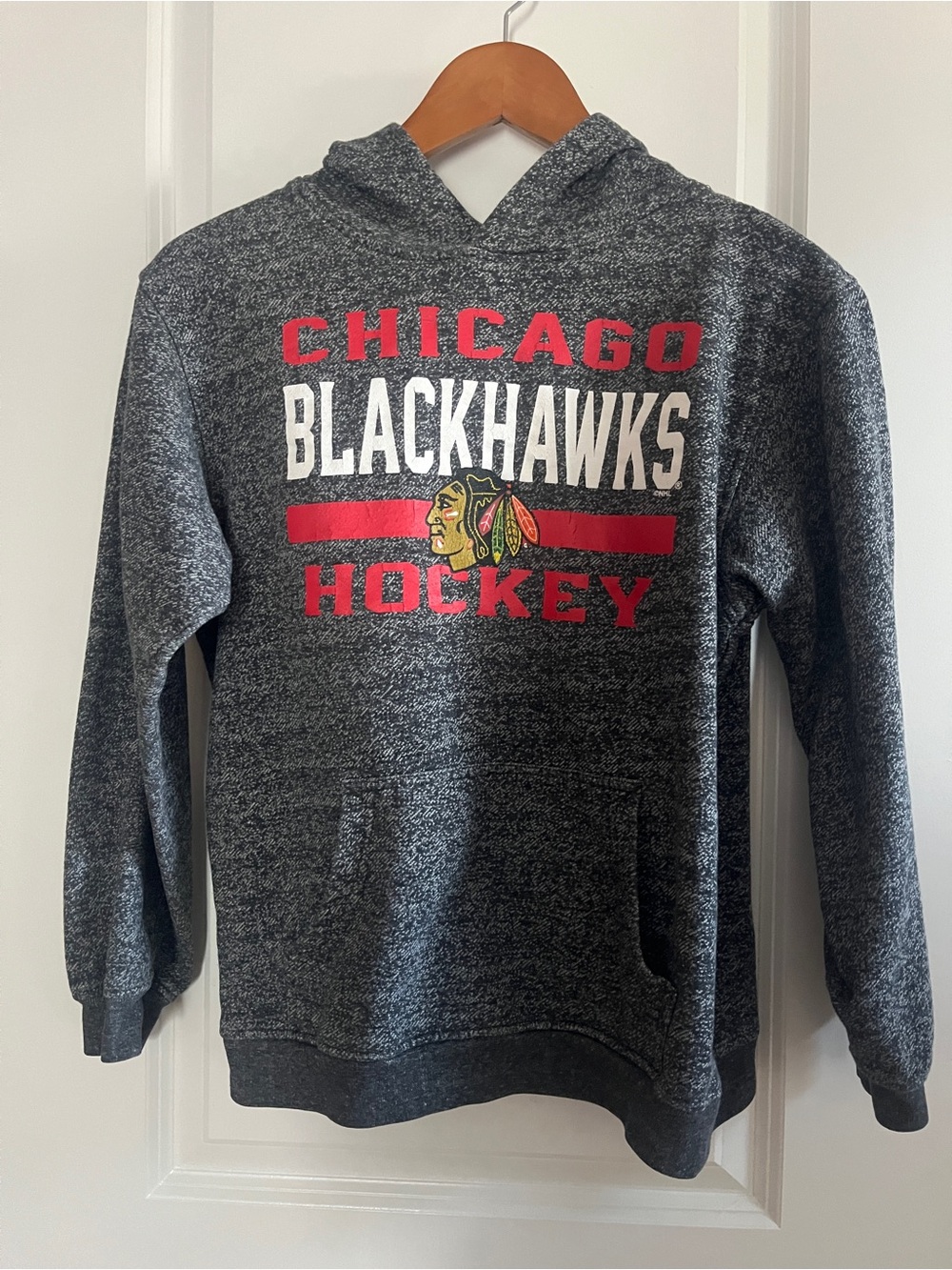 NHL Chicago Blackhawks Heather Gray and Red Pullover Hoodie